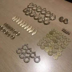 イヤリング　ピアス等　パーツ　ゴールド　　８セット　まとめ売り