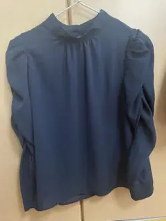 【最終値下げ‼️】tocco closet トップス ネイビー Mサイズ