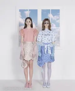 SRETSIS Tシャツのサムネイル