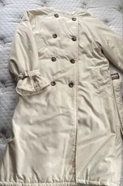 【美品】オフホワイト　スプリングコート　ロング　ベルト付き　Mサイズ