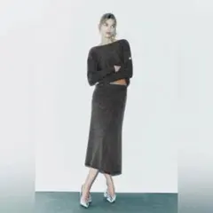 スパンコール　グレーニット タイトスカート