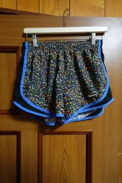 Nike DRI-FIT カラフルランニングショーツ M