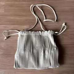 LOWRYS FARM アイボリー ショルダーバッグ