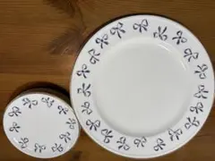 イブサンローラン　リボン柄 食器セットのサムネイル