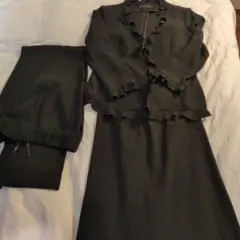 MOGA フォーマルスーツ3点セット フリルデザイン Mサイズ