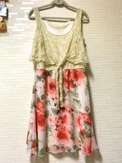 花柄ワンピース　ウエストマーク