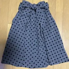 新品未使用タグ付ボンメルスリードアナトリエリボンスカートSSドットグレーブラック