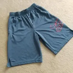 Nike ドライフィット バスケットボール ハーフパンツ ロゴ入り