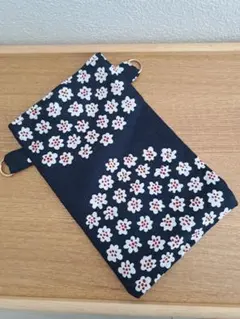 Item thumbnail for item 89a96e16-c4cc-4942-a5c7-a04291aa932d