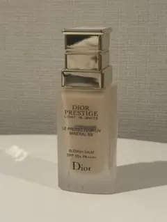 ディオールプレステージ　ホワイトルプロテクターUVミネラルBB　00番