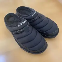 【新品】NewBalance スリッポン27cm ブラック サンダル キャラバン