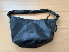ショルダーバッグ革