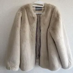 ベージュ ファーコート ジップアップ