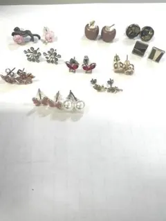 イヤリング　セット　12種類のサムネイル