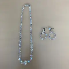 【レトロ】【SALE】オーロラビーズネックレス&ピアスセット
