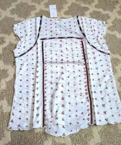 【新品！タグ付】花柄刺繍 ノースリーブ　半袖　カットソー LL 大きいサイズ