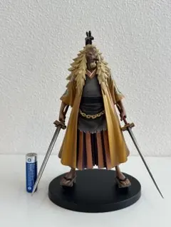 ワンピース フィギュア シキ