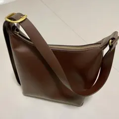 Item thumbnail for item 615a2e73-670f-4d66-916c-ebd527124983