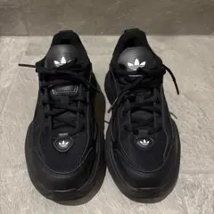 adidas アディダス　オズガイア　24.5cm ブラック