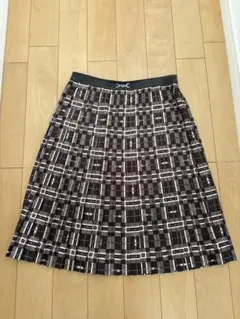 courrèges プリーツスカート チェック柄 チェーン装飾のサムネイル
