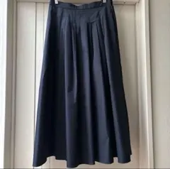 23区　2026年春新作　ブライトタフタタックスカート　38 ネイビー