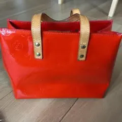 Item thumbnail for item 86d86ba9-89f4-4359-8815-fd2192aee251