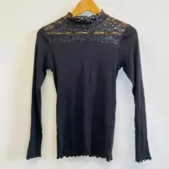 【GU/ジーユー】STYLE-HEAT レースハイネック長袖 リブ素材　Lサイズのサムネイル