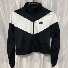Nike ジップアップジャケット クロップド丈　M