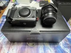 【美品】FUJIFILM X-T5 ブラック + XF18-55mmレンズのサムネイル