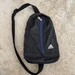 adidas ワンショルダーバッグ ボディバッグ ブラック スポーツ