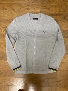 FRED PERRY グレー Vネックカーディガン S