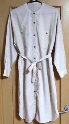 ベージュ 長袖 ワンピース AZUL