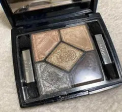 ディオール　サンククルールアイシャドウ　566 VERSAILLES