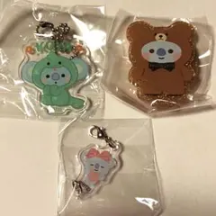 BT21 KOYA アクリルスタンド、キーホルダー　テディベア、巳年　干支