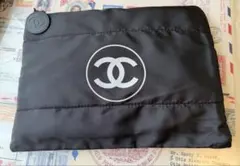 Chanel ブラック ナイロン ポーチ