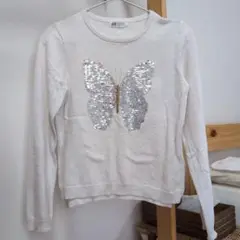 H&M 蝶のモチーフ 長袖カットソー 長袖Tシャツ ロンT 140
