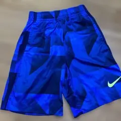 NIKEハーフパンツ　140 150 M