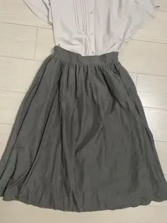 Riche glamour グレー　フレアスカート サイズMのサムネイル