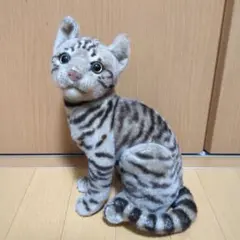 おすわり猫　ぬいぐるみ