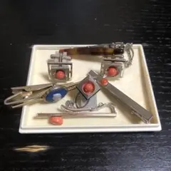 【 6301番】珊瑚　ネクタイピン　カフス　＋おまけ