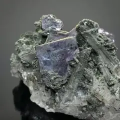 2025年最新】ヤオガンシャン フローライトの人気アイテム - メルカリ