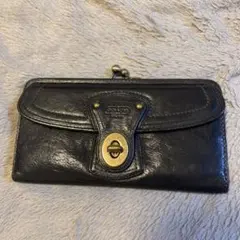 COACH 二つ折り財布 ブラック ターンロック - メルカリ