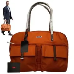 新品•タグ付✨TUMI ボストンバッグ　トート ナイロン　肩掛け可　国内未発売のサムネイル