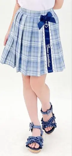 未使用　AXES 女の子スカパン　プリーツスカート　リボン付き　ブルー