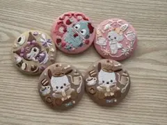 サンリオ 刺繍缶バッジ