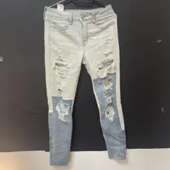 アメリカンイーグル ダメージジーンズ