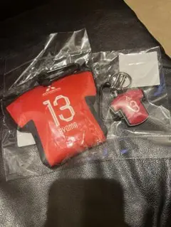 サッカーシャツ型応援グッズ 赤 13 RYOMA
