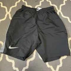 kids Nike DRI-FIT ブラック ハーフパンツ S 130センチ