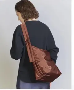 BEAUTY&YOUTH UNITED ARROWS ショルダーバッグ ブラウンのサムネイル