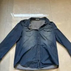 デニムブルー 長袖シャツ 胸ポケット付き